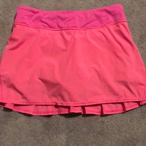 Lululemon Size 6 Regular Pink Skirt